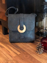 Charger l'image dans la galerie, Negafi Crossbody handmade bag