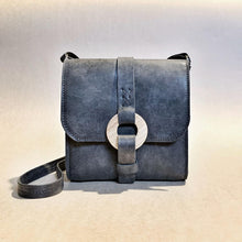 Charger l'image dans la galerie, Negafi Crossbody handmade bag