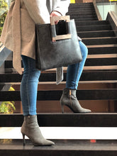 Charger l'image dans la galerie, Handmade Square Vegan Leather Everyday Mini Tote Bag