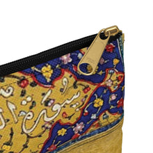 Charger l&#39;image dans la galerie, &quot;Vogue&quot; Accessory Pouch
