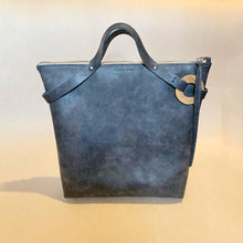 Load image into Gallery viewer, Negafi Hand-made Leather Tote Bag
