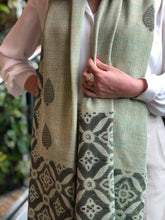 Load image into Gallery viewer, Sarv Green Hand-made Organic Cotton Shawl
