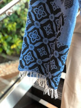 Load image into Gallery viewer, Sarv Blue Hand-made Organic Cotton Shawl
