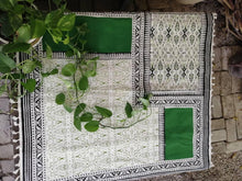 Load image into Gallery viewer, Nowruz Hand-made Square Table Cloth
