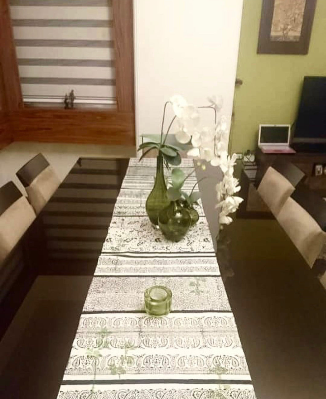 Pasargad Hand-made Green flower Table Runner