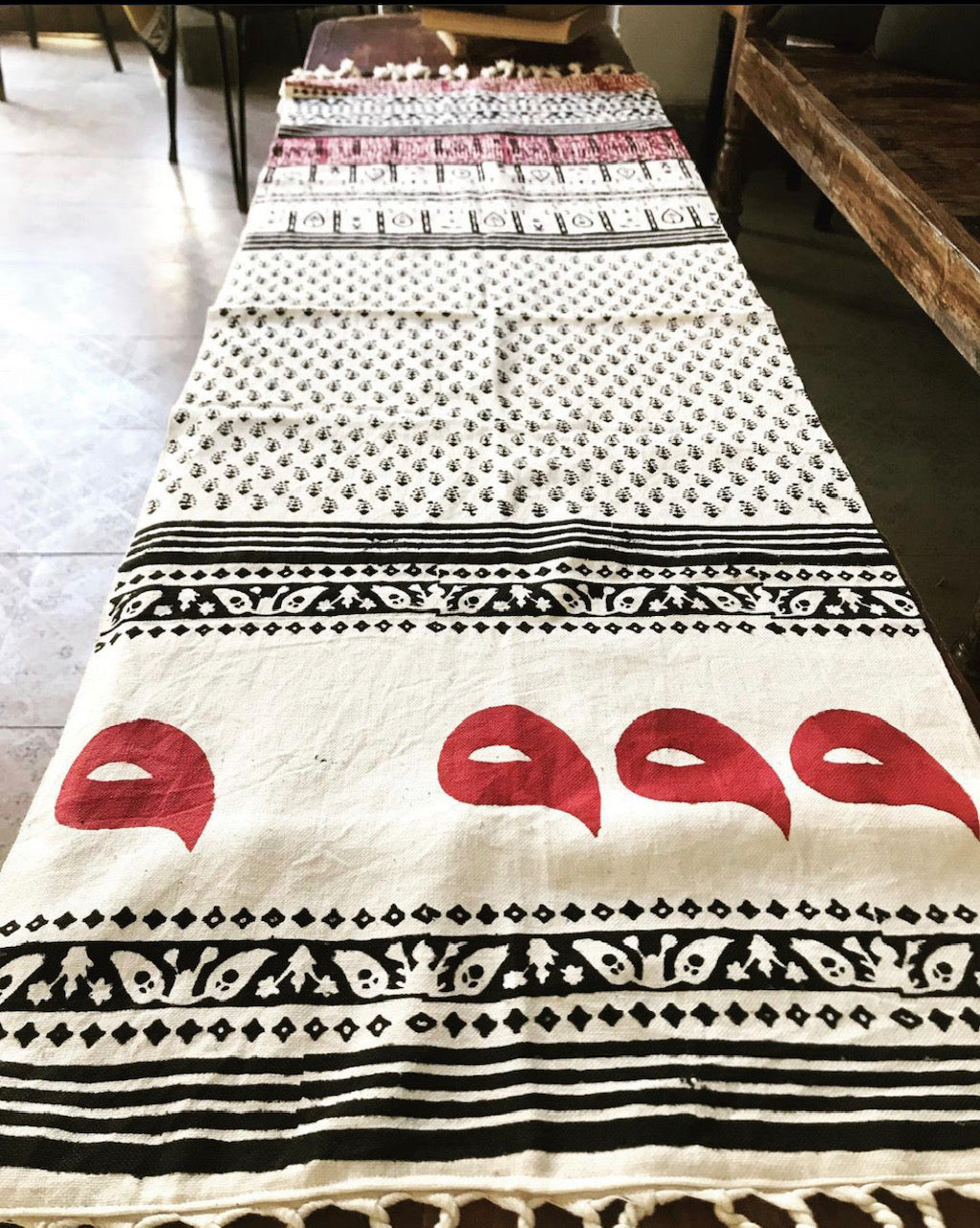 Safavid Hand-made Red Runner