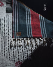 Charger l&#39;image dans la galerie, Yalda Hand-made Table Runner (Double Sided)
