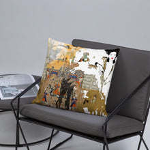 Charger l&#39;image dans la galerie, &quot;Moulin Rouge&quot; Pillow
