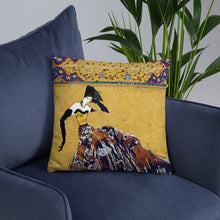 Load image into Gallery viewer, &quot;Vogue&quot; Pillow
