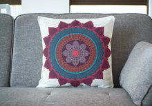 Load image into Gallery viewer, Giti Square Pillow
