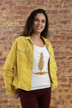 Charger l&#39;image dans la galerie, Dele Senobariam Yellow Short Sleeve Tee

